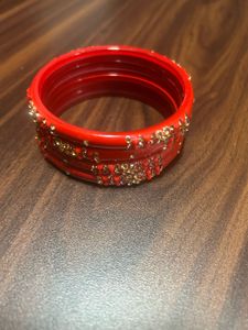 Red Designer Glass Bangles Set