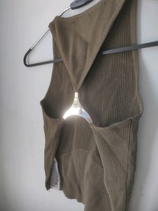 BERSKHA CROP TOP