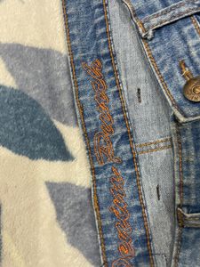 Best Light Wash Denim Jeans