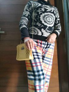 Vintage Inspired Shoulder Bag