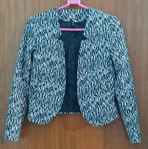 H&amp;M Black &amp; White Blazer