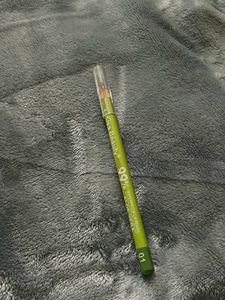 Kiss Beauty Lip Liner pencil 01 , 99%waterproof