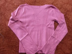 Pink Long Sleeve Top🌸