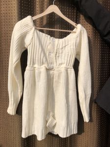 Woollen flare Pinteresty top 🎗️🌷