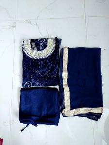 कुर्ती सेट
