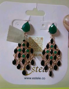 Estelle Dangle Earrings - Green &amp; Black