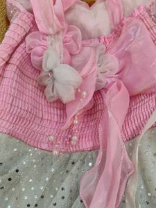 5 years old girl floor touch beautiful gown
