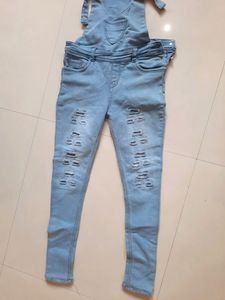 WOMEN&#39;S BLUE DENIM DUNGAREES