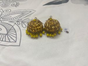 Earring