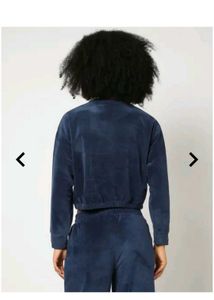 (XXL) New Cropped Sweatshirt From Yousta.