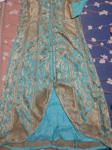 Sea Green Kurta With Golden Work