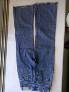 Unisex Jeans For Approximately 4 Feet Kid