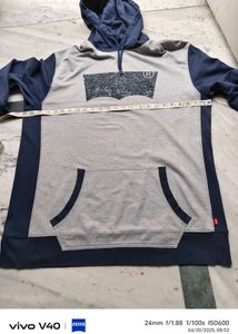 Levi&#39;s Colorblock Hoodie