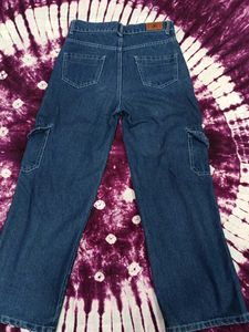 Wide Leg Cargo Jeans