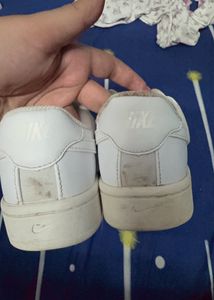 White NIKE Original Sneakers