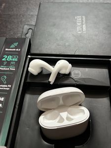 Croma IN101 Truly Wireless Earbuds..