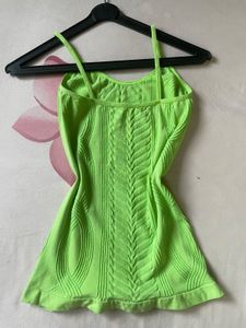 Sleeveless top