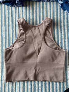 H&amp;M PADDED SPORTS TOP