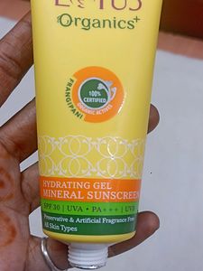 Lotus Organic Hydrating Gel Mineral Sunscreen