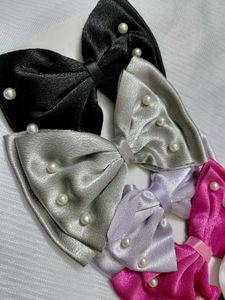 Satin bow clip with pearls