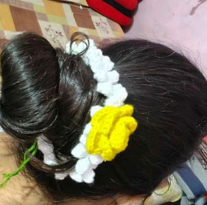 Handmade Crochet Jasmine &amp; Rose Gajra
