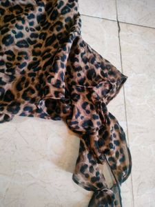 Leopard Print Ruffle Dress 🍂💫