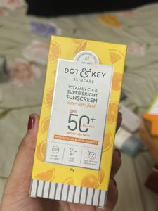 Dot & Key Sunscreen SPF 50