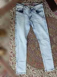 MORCAL Men’s Light Blue Washed Jeans – Size 32 –