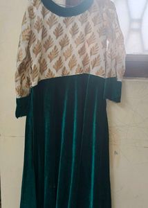 Elegant Green Velvet Dress