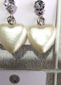 Ear Moti Jhumka