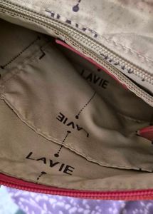 Lavie Sling Bag