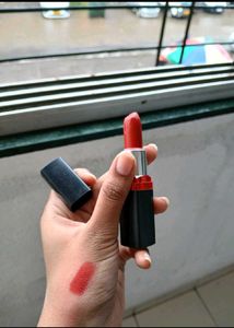 Maybelline colour show Red Lipstick