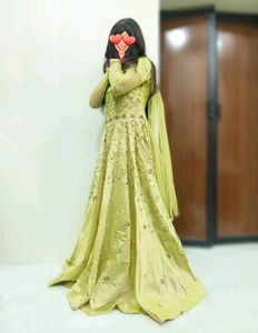 Ethnic Gown(3 Piece)💚