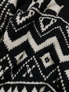 Aesthetic White &amp; Black Printed Sweater