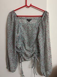 Floral Print Long Sleeve Top