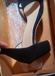 Combo Heels And Highlighter