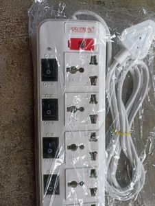 Extension Board Powder Shoket 7 In 1