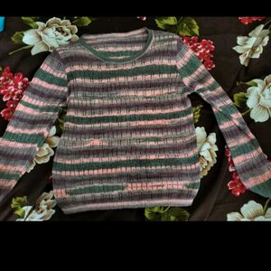 block knite pullover top