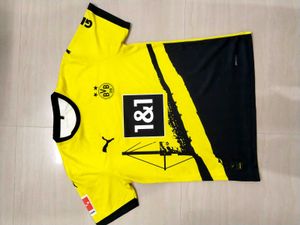 Borussia Dortmund Jersey