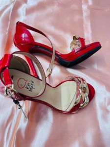 Ket Importa Red Heels 👠