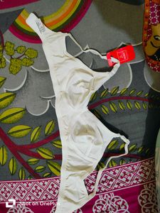 Women Non Padded Bra