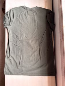 Benetton Graphic Tee