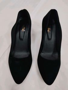 Elegant Black Block Heel Pumps (CO)