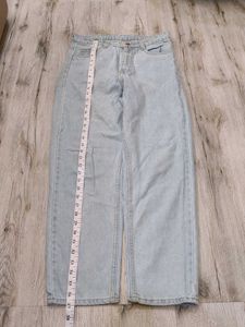 Ma2222 HN Denim baggy jeans waist 28 inches