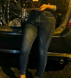 Price Drop Perfect Fit Blue Color Jeans.
