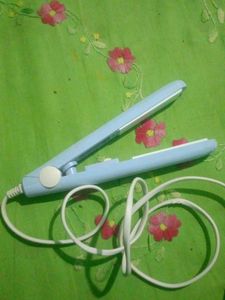 Mini Blue Hair Straightener