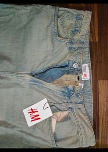 H&amp;M faded Baggy Denim