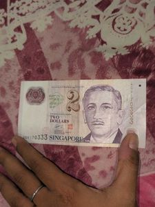 Singapore currency 2$ note