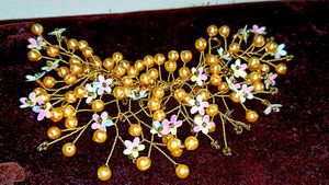 Beautiful Newly Handmade Tiara/Hairvine