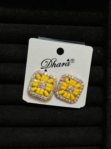 Yellow Studs